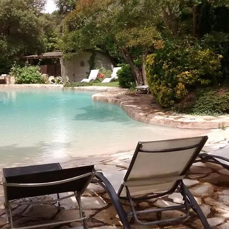 La Bousquatiere Bed & Breakfast Piolenc Exterior photo