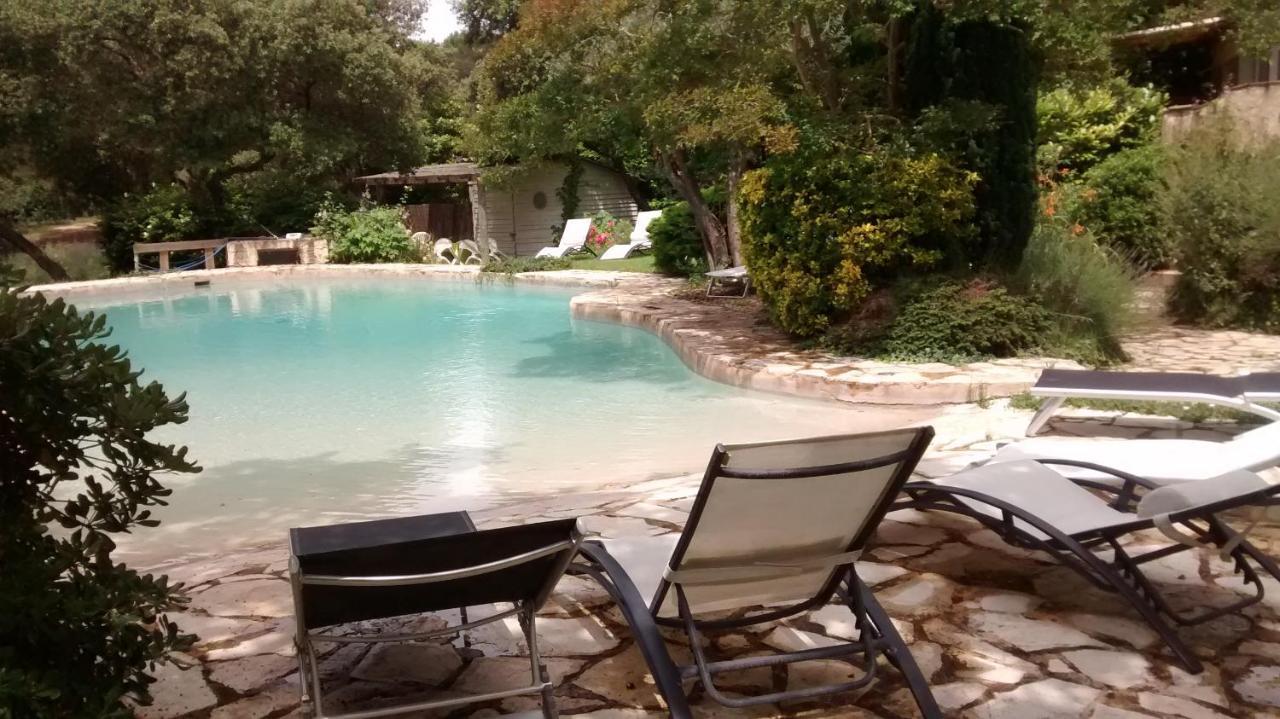 La Bousquatiere Bed & Breakfast Piolenc Exterior photo